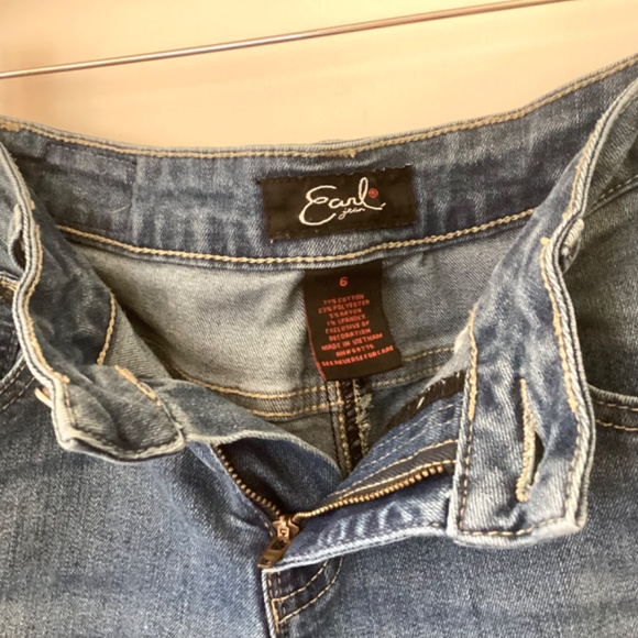 Earl Womens Jeans Flounce Hem Distressed Size 6 Blue Mid Rise Flare Straight - Picture 9 of 10